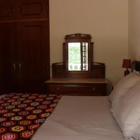 Oliveira Villa *